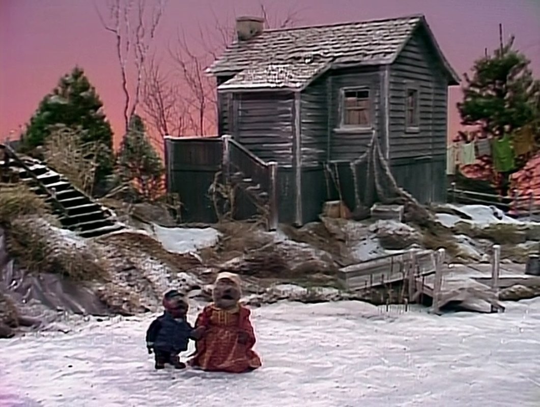 EMMET OTTER'S JUG-BAND CHRISTMAS (1977)

Directed by Jim Henson
Written by Jerry Juhl