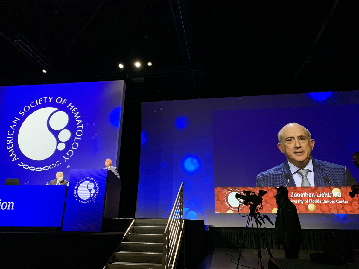 Olga Guryanova (@gur_ola) on Twitter photo Jonathan Licht, MD, <a href="/jdlicht/">Jonathan Licht, MD</a> Director of the <a href="/UFHealthCancer/">UF Health Cancer Center</a>, is honored as this year’s <a href="/ASH_hematology/">ASH</a> Mentor Award recipient. Thank you for your contributions and tireless work! Congratulations! #ASH21 Jonathan Licht, MD, <a href="/jdlicht/">Jonathan Licht, MD</a> Director of the <a href="/UFHealthCancer/">UF Health Cancer Center</a>, is honored as this year’s <a href="/ASH_hematology/">ASH</a> Mentor Award recipient. Thank you for your contributions and tireless work! Congratulations! #ASH21