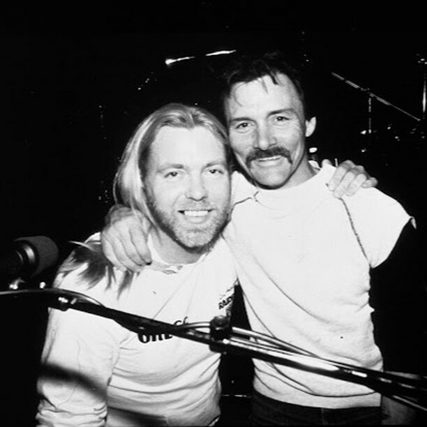 GreggAllman's tweet image. Happy Birthday, Dickey Betts! Team GA #Brothers #TheRoadGoesOnForever #RamblinMan #Legacy Photo by @kirkwestfotos 
 @dickeybettsofficial instagr.am/p/CXZGxOjp6sc/