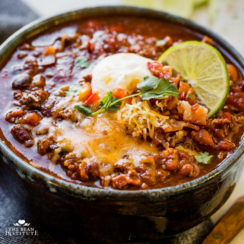 beaninstitute's tweet photo. βοΈ COZY UP FOR THE HOLIDAYS WITH BEANS
How do you stay warm and cozy in the middle of December? Let us count the ways: First, grab a blanket. Second, build a roaring fire. Lastly, whip up this #beaninspired soup! βοΈ INSTANT POT BEAN CHILI: https://t.co/sNh15Y1QZh #soupseason https://t.co/3SUMJw8sbJ