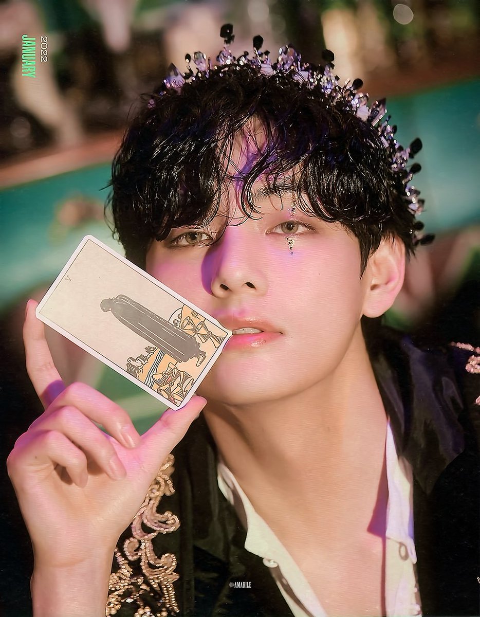 kiss_seven7's tweet photo. — [📸] Hilo de Fotos especiales de BTS para el calendario de escritorio del 'SEASON'S GREETING 2022'

#JIN #JUNGKOOK #V #JIMIN @BTS_twt (1/7) https://t.co/IYqJATU8km