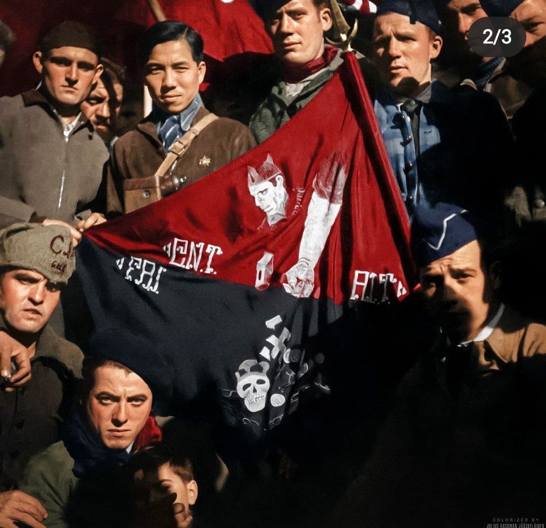 Milicianos anarquistas durante la guerra civil. En color.