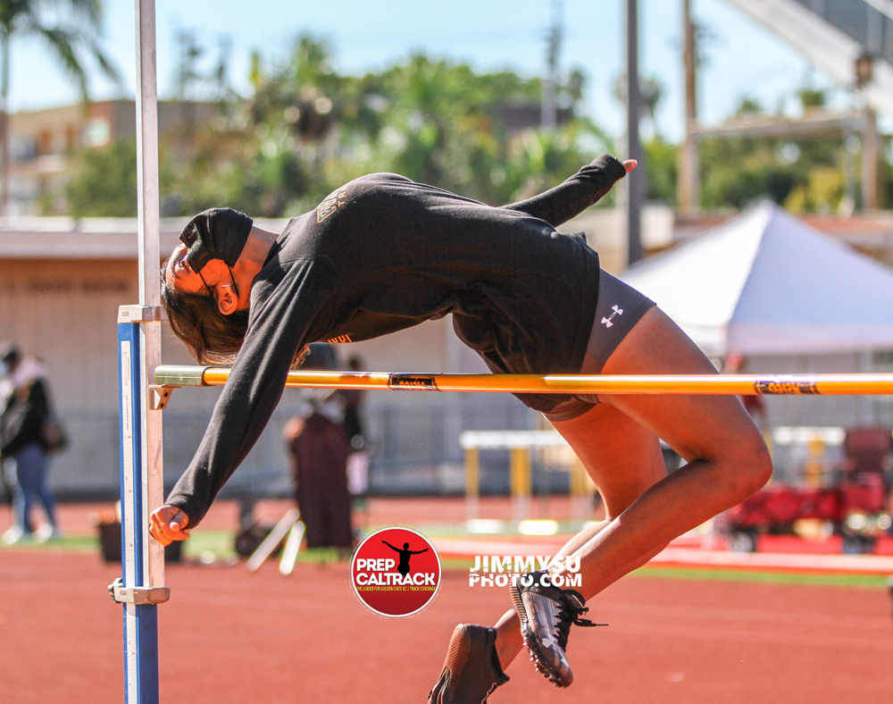 PrepCalTrack's tweet photo. PHOTOS! With a pair of meets playing out in the Long Beach area on Saturday, photographer @mrpotatojimmy  toured both stops! Here's his second album, this one from the @wilsonbruintrac all-comers! #ResultsStillOnTheWay https://t.co/qhaW7F9nLt https://t.co/YynRJkFuHN