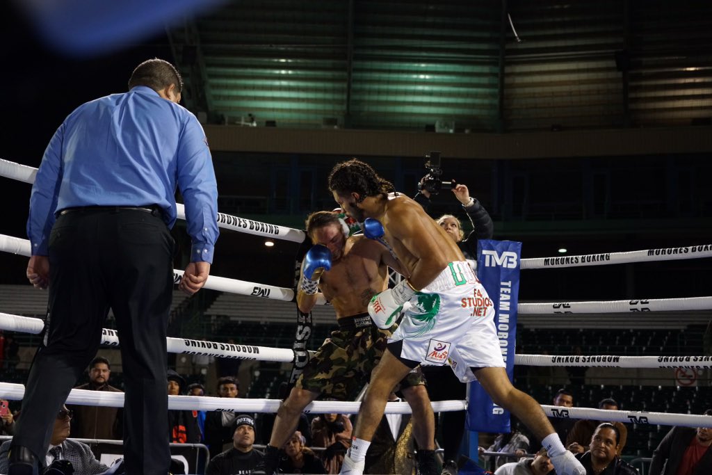 jasonlimonof's tweet photo. 3-0 (1ko) https://t.co/ZwwM10fiXy