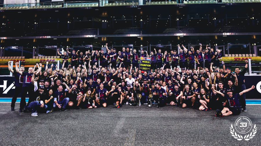 FGbqUFCXMAcNdfs?format=jpg&name=900x900