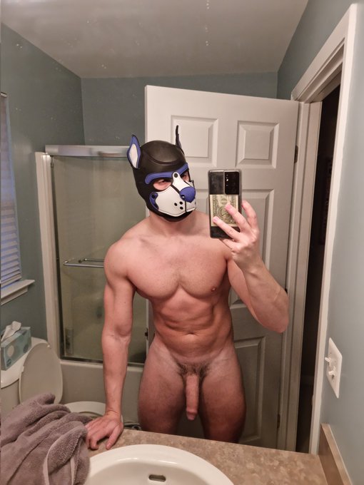 First selfie of December 😉 https://t.co/8aeXmhy9GB