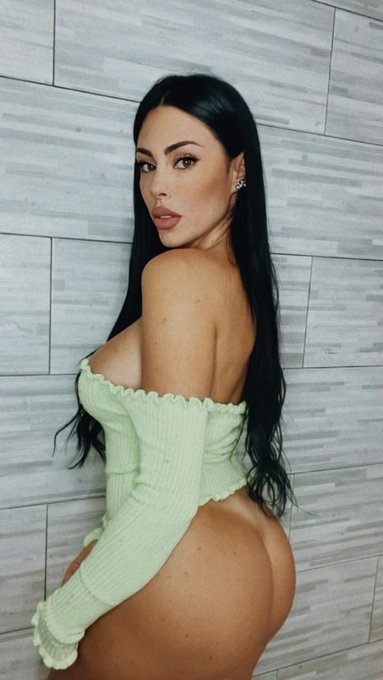 🤩😍🥰 https://t.co/2McewjznWY