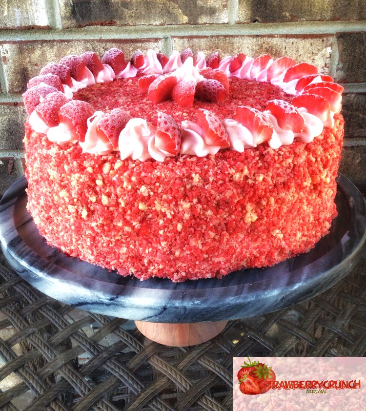 TJsChronicles's tweet photo. The Strawberry Crunch Cheesecake features two cake layers sandwiching a cheesecake layer, & is covered in crumble (all strawberry)…much like Good Humor bars from back in the day.
#GoodEats #ItsAGoodThing #Strawberry #GoodHumor #StrawberryCrunchCheesecake #Dessert #TJsChronicles https://t.co/WXtxb2sLr0