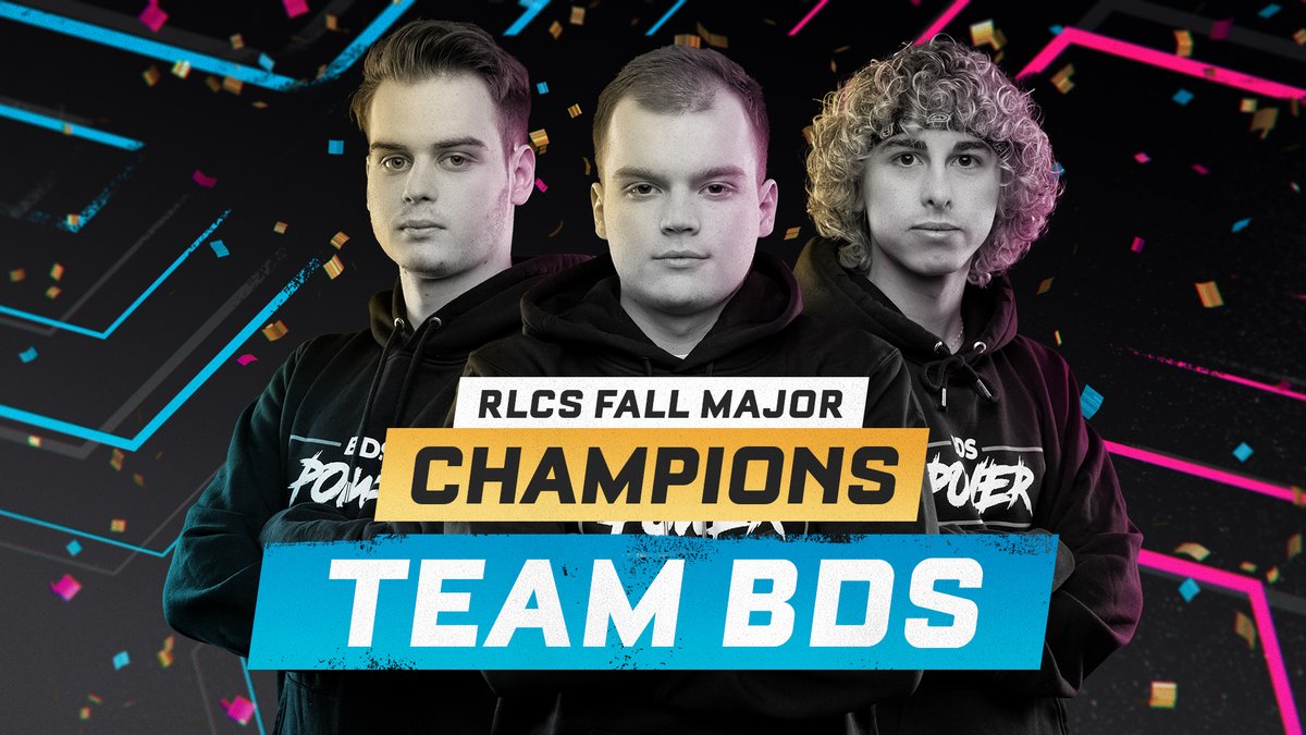 RLEsports's tweet photo. #RLCS FALL MAJOR CHAMPIONS! 🎉

🏆 @Extra_RL 
🏆 @M0nkeyM00n 
🏆 @MaRc_By_8 https://t.co/m4IlNmr1vA