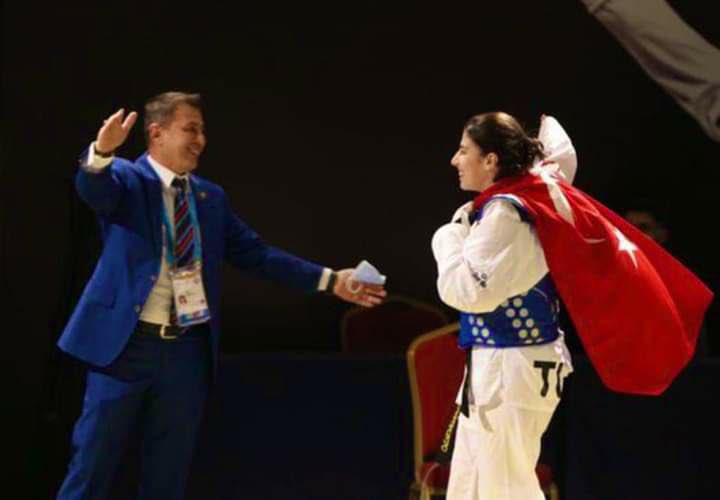 necatiokay's tweet photo. Meryem Betül Çavdar Dünya Şampiyonu 🇹🇷🥇

İstanbul’da düzenlenen 9. Dünya Para Taekwondo Şampiyonası'nda, Dünya Şampiyonu olan Milli Paralimpik Tekvandocumuz Meryem Betül Çavdar'ı tebrik ediyor, başarılarının devamını diliyorum. https://t.co/EnPC5zXkWH