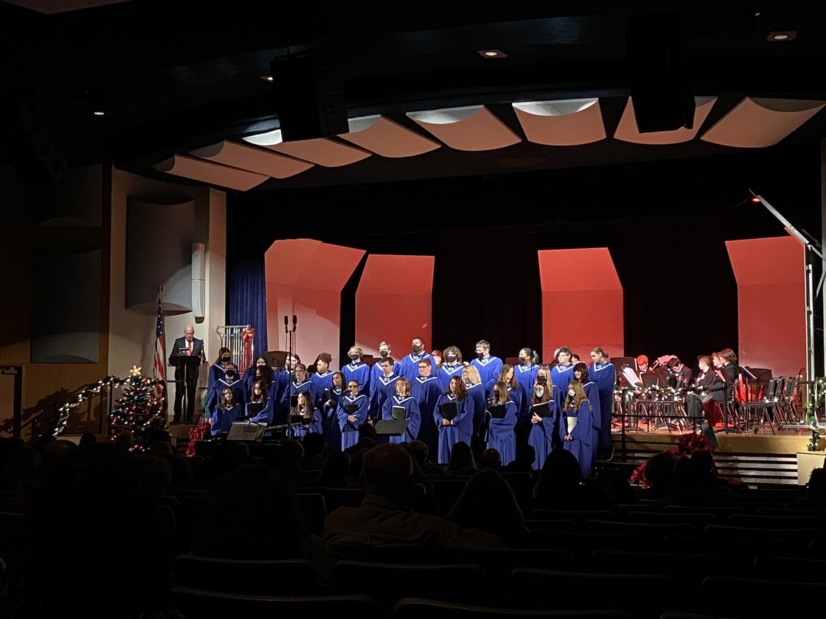 Attending the West York Holiday Concert! 🎼🎷
#wyproud