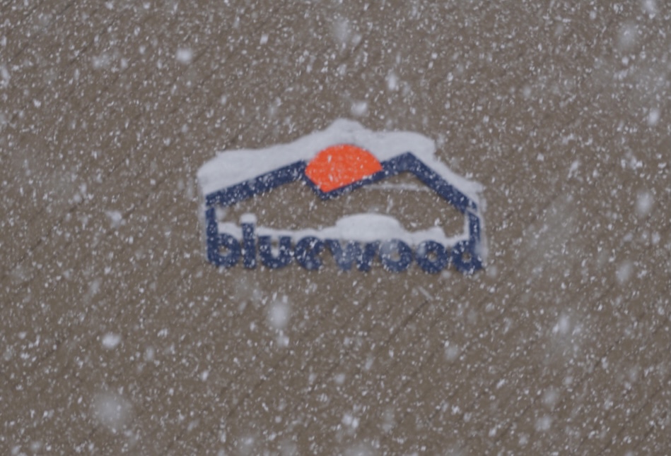 skibluewood's tweet photo. Mother Nature and Old Man Winter found their holiday spirit and delivered the goods. Check in tomorrow for operations updates! ⛷️🏂 https://t.co/S8BeJgfrjb