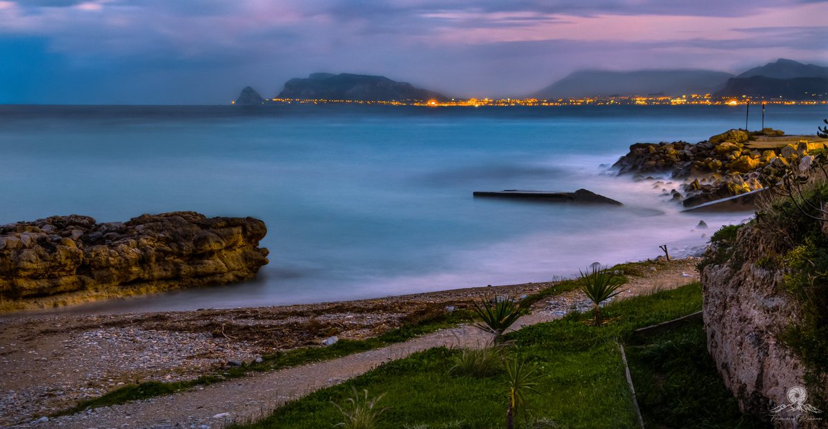 Fr_Ramones's tweet photo. Dopo la pioggia
#Sicilia #seascape #landscapephotography #sea #palermo https://t.co/z5Gr0kCo8u