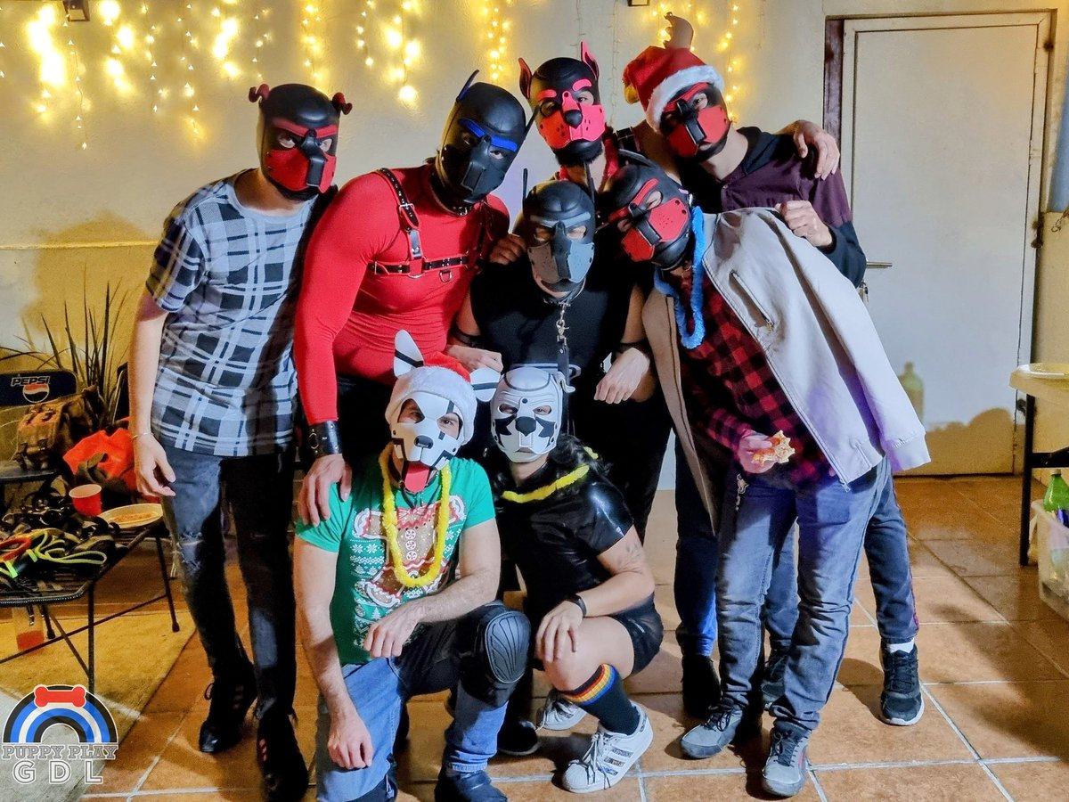 pupsgdl's tweet photo. Fotos de la Pup Posada Navideña 2021 #puppiesgdl #puppiesmx. Muchas gracias a todos los asistentes que en conjunto hicieron esta reunión muy divertida y amena. #pupplay #pupplaycommunity https://t.co/2t6EfmM8lC