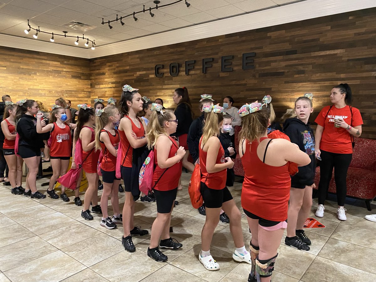 Bellinghamayfc's tweet image. They are ready for their final performance at 5:14. Please send your good wishes to Florida for our 12U #LadyFalcons!  #rockthatmat #ayfcnationals #BAYFC #bellinghamfalcons #bellinghmcheer #supportyouthsports