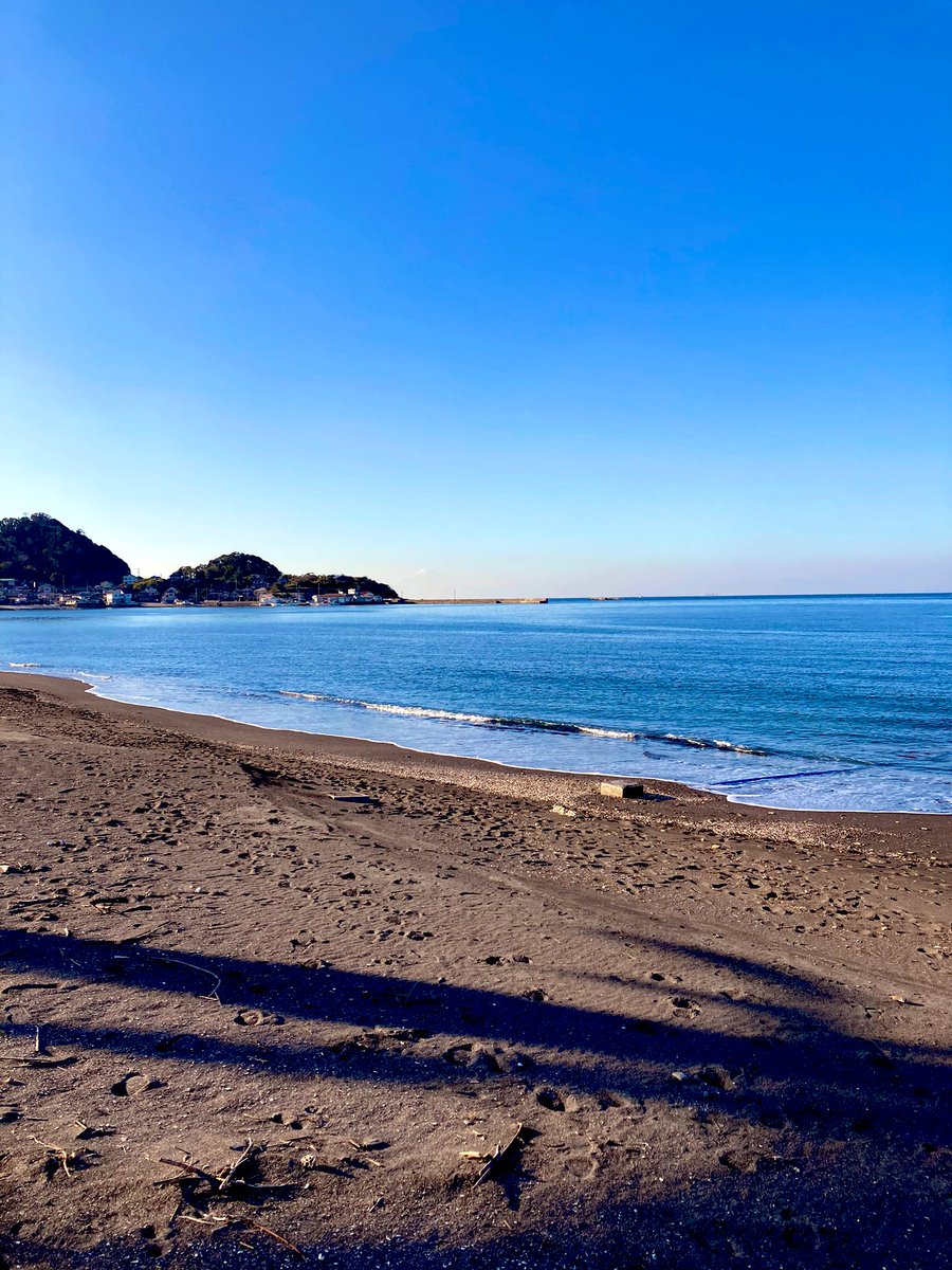 syamacamp's tweet photo. はじめての千葉キャン
館山、夕方のチャイムForever Loveなんですね
暖かくて良い
#ソロキャンプ　#千葉キャン https://t.co/cCVlN4EolB