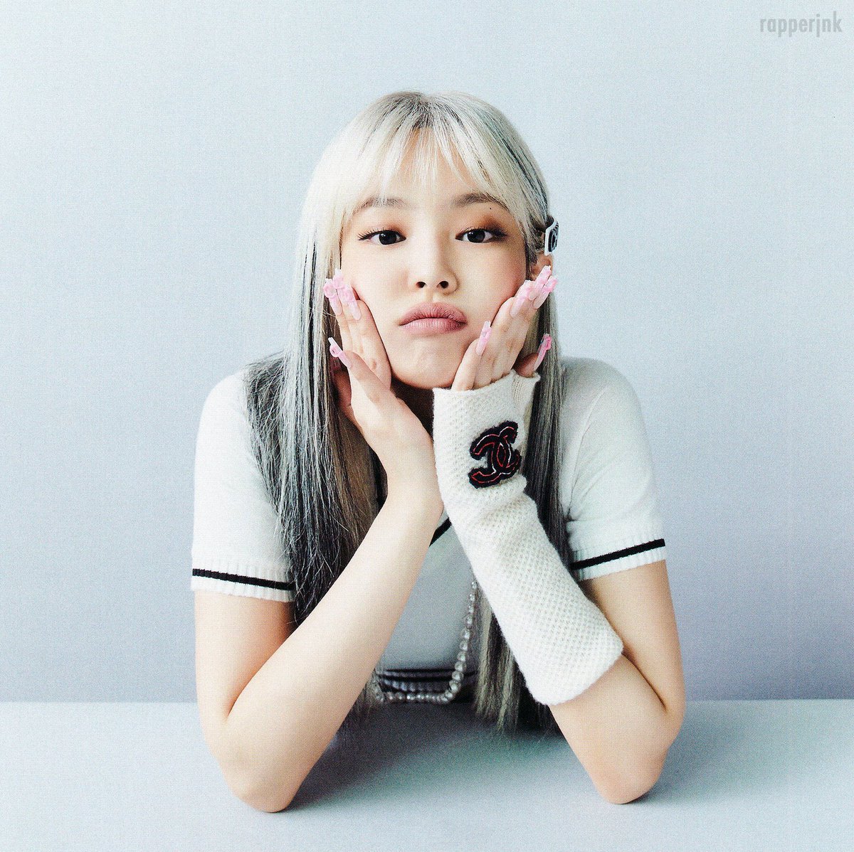 PopNewsHQ's tweet photo. Have a nice monday blinks https://t.co/rMYzGRDBAE