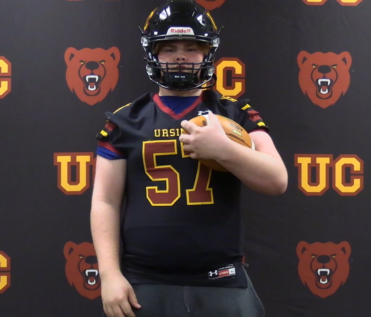 CamdenGroft57's tweet photo. Thank you for the visit and overnight stay with members of @UrsinusFootball @Coach_Endy @CoachPGallagher #GoBears https://t.co/gRWUynT5cc