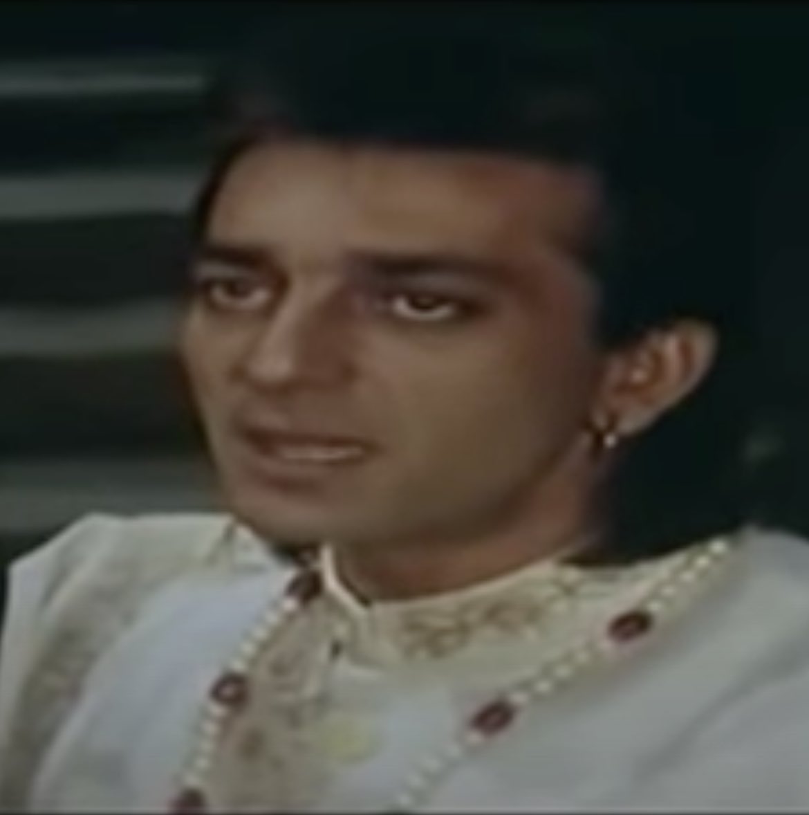 ObjectObscura's tweet photo. Sanjay Dutt’s character Vijay in the film Sahibaan from EP 15!
Sahibaan film is on YouTube.
Listen to Object Obscura’s last episode (EP 15) on Apple Podcasts, Spotify and our website https://t.co/3v96zigkyj
#podcast #indianfilmindustry #SanjayDutt #madhuridixitfans #bollywood https://t.co/TVnmpPiC6T