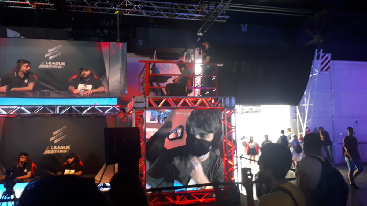 homarrFGC's tweet photo. Bueno al final quede Top 4 de la @ArGameShow por momentos no juegue bien pero me voy super feliz con el resultado y sinceramente es a lo mas que podia aspirar estando dante choco y ger que juegan a otro level, hermoso evento mas alla del mk.
No me lo olvido mas https://t.co/wriKRTpW8D