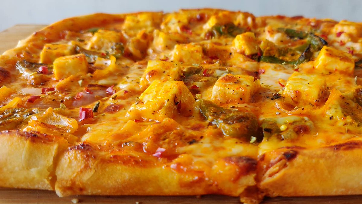 Cookingheavenli's tweet photo. https://t.co/ExsYL5QxW5
Paneer Tikka Pizza 🍕😋😋😋
Please share and subscribe to my Youtube channel 🙏
Check out the beautiful recipe 😋
#pizza #paneerpizza #foodies #foodphotography #pizzatime #foodblogger https://t.co/OZFDYgf8mA