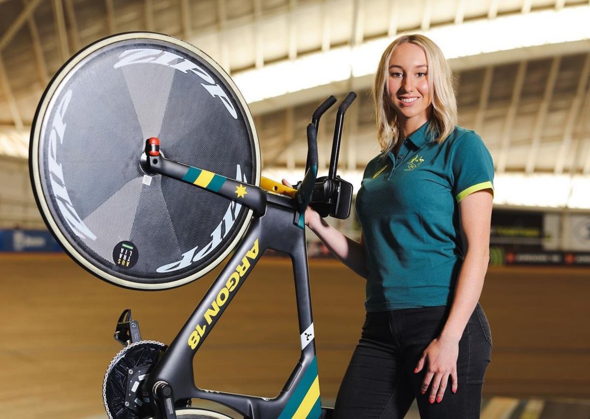 aca_cycling's tweet photo. Congratulations to ARA Pro Racing Sunshine Coast rider Maeve Ploufee on being named Track Cyclist of the Year in the 2021 AusCycling Cyclist of the Year awards π
#livelearnride #australiancyclingacademy #araproracingsunshinecoast https://t.co/dc7nfnwsdv