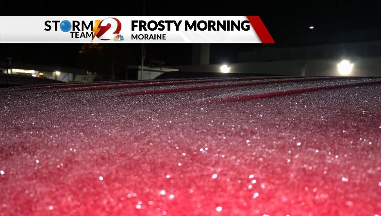 CarlySmithWX's tweet photo. It's clear, calm, and cold, so be ready for some frost tomorrow morning. #ohwx #daywx 
https://t.co/Vilk0NbP6m https://t.co/u6NgMOzAlV