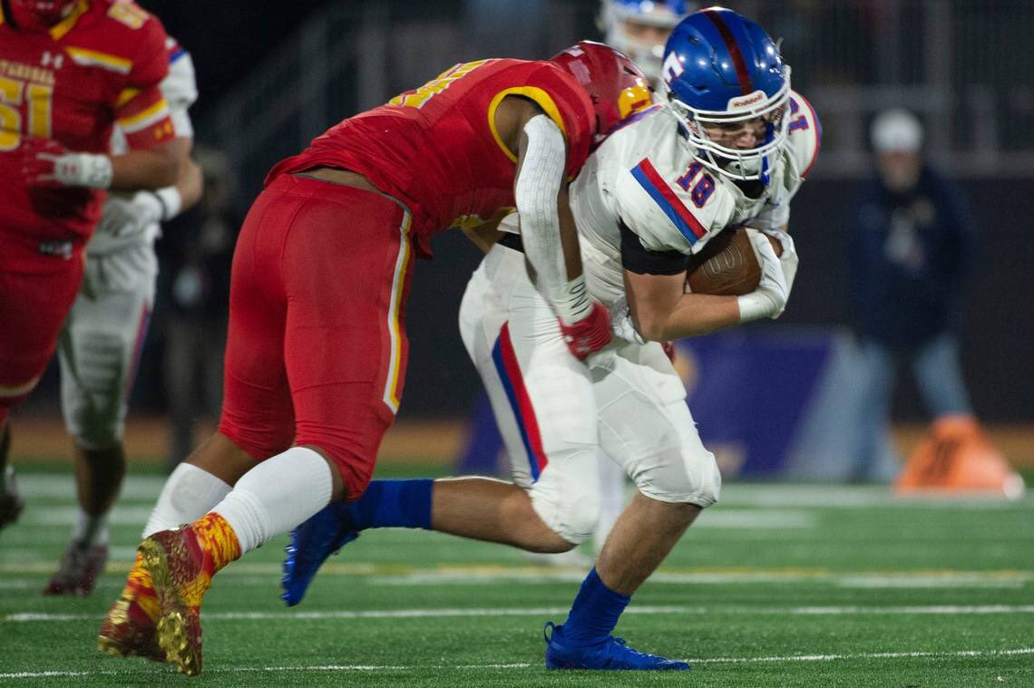 SacBee_JoeD's tweet photo. Our @sacbee_news finale on @FolsomBulldogFB season that had twists &amp; turns, joys &amp; aches.
Also: how Folsom is only truly appreciated within city limits and the players to look for next season 
@HectorJAmezcua @cameronsalerno1 @tremain_tyler @Justin_Eklund @lil_reek_ @TremainJosh https://t.co/ag6TW4GXCc