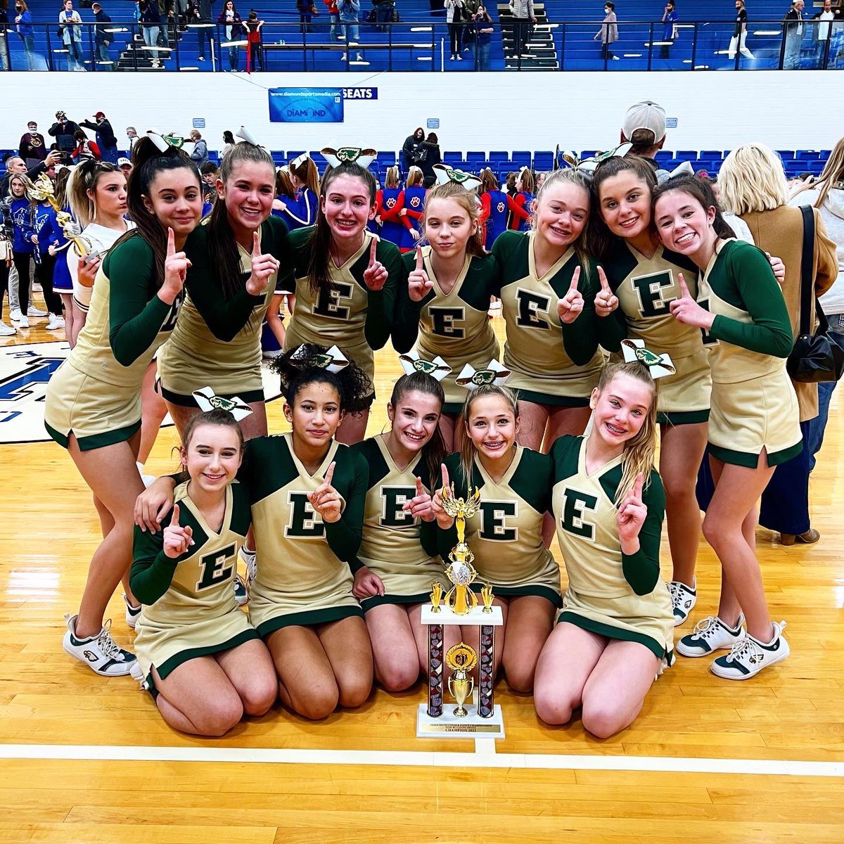 Oh sweetness they were not done!!  Great job EVERSOLE RUN!!!!!