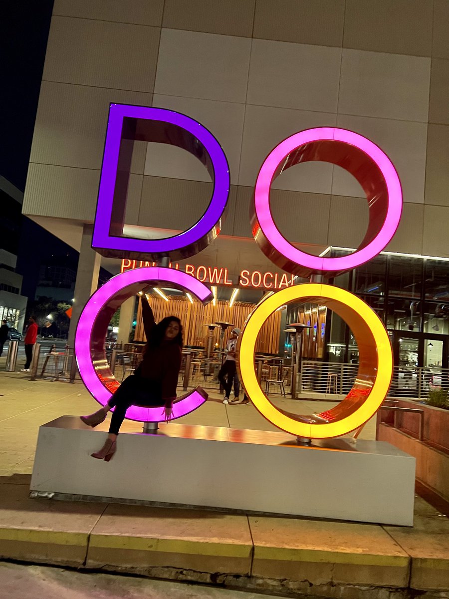 mitchitymitch's tweet photo. Manifesting my move to Sacramento ✨2022✨ https://t.co/NXJUp0l9Eh