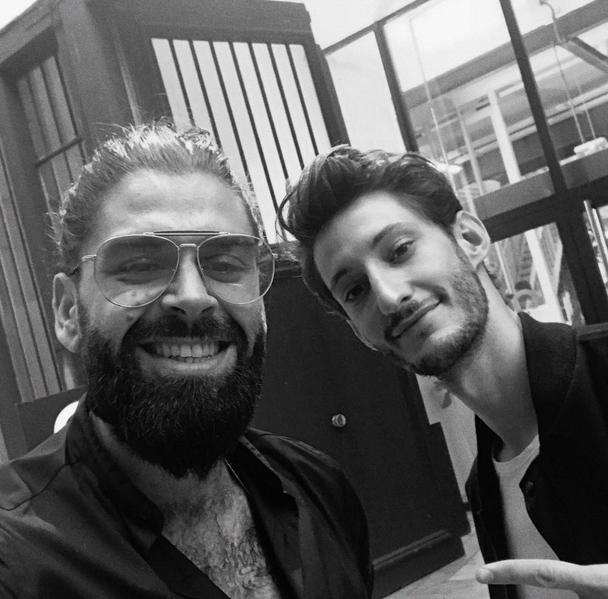 FLEET. 
« Une belle soirée à ses côtés. » 
<a href="/Fvllingstarss/">Viktor Tevez.</a> 
12/12/2021.