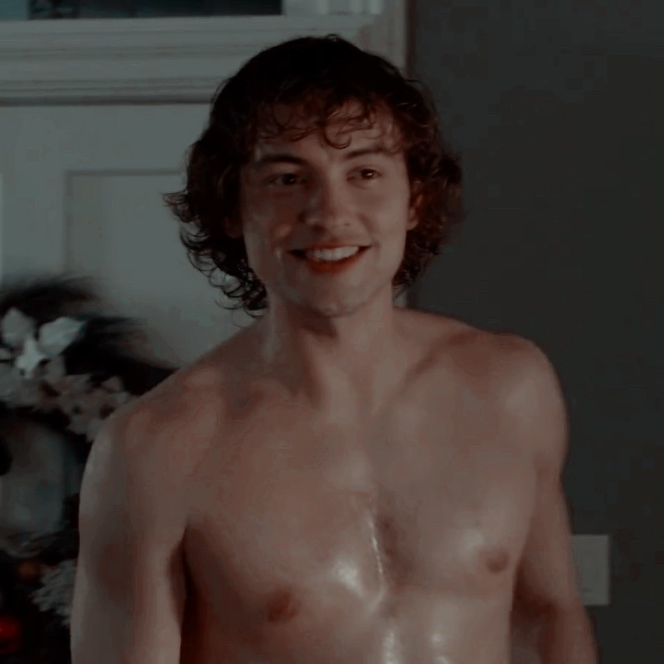 Mutkid's tweet image. #SeductiveSundayAlEstiloElías

¡Hey!, ¿Y si nos duchamos juntos para ahorrar agua?