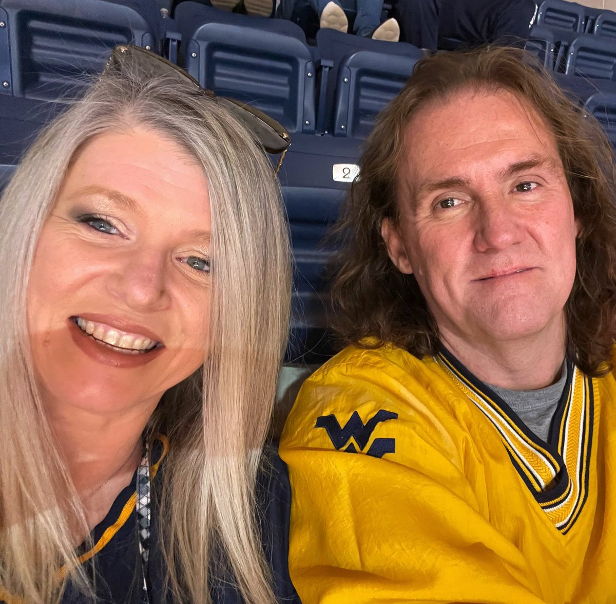michell4852's tweet photo. Let’s Go Mountaineers!!! #wvugame https://t.co/O9qfUup0QZ