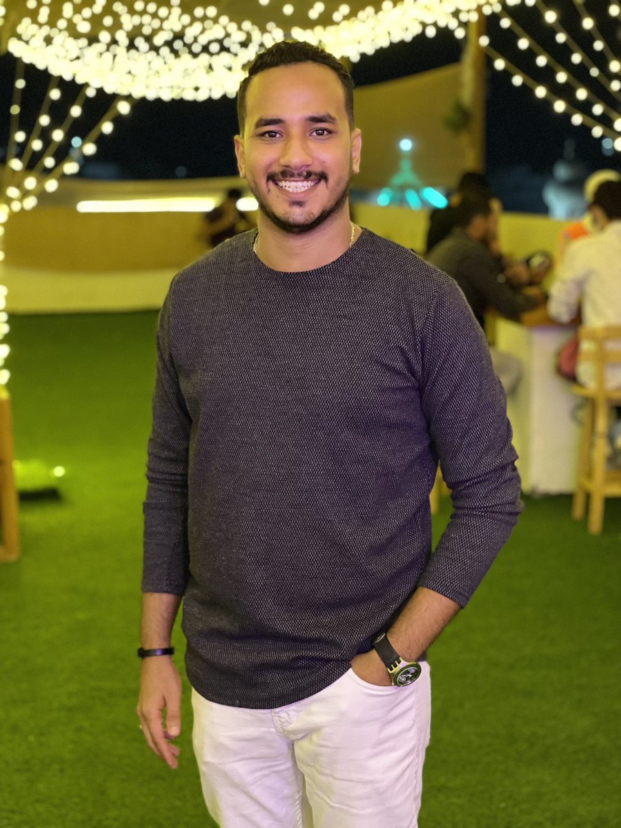 متفكرش ف بكرة دلوقتي احلي.🖤✨