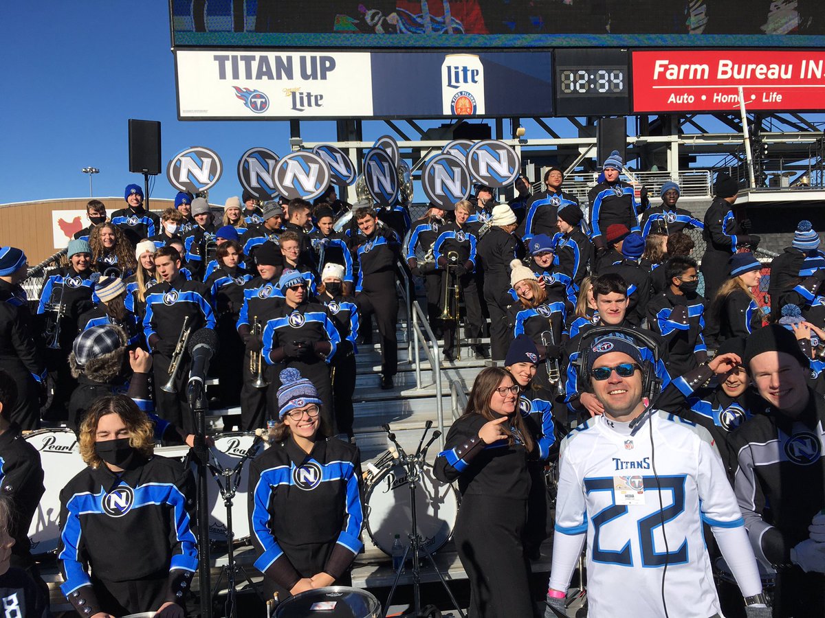 wcsCOAthletics's tweet photo. Great work EIC students and @wcsCCTE. Thank you @Titans for hosting the NFL’s largest student section. The @NolensvilleBand, @djreggiemason and WCS Cheerleaders made a difference today! Titans over Jacksonville, 20-0 to go 9-4 on the season.
#TitanUp #OneStateOneSection https://t.co/fNab9tRqnd