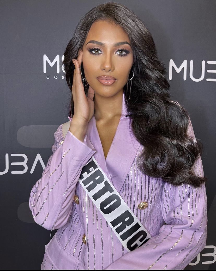 MarieCindy910's tweet photo. Hoy todos estaremos apoyándote Michelle gracias por ser una gran embajadora de la belleza y grandeza de la mujer Puertorriqueña hoy “Puerto Rico” brilla ante el universo ¡Gracias! Por tu excelente representación no importa el resultado 👑❤️🇵🇷 #MissUniverse #PorPuertoRico https://t.co/y7oD2oWQiE