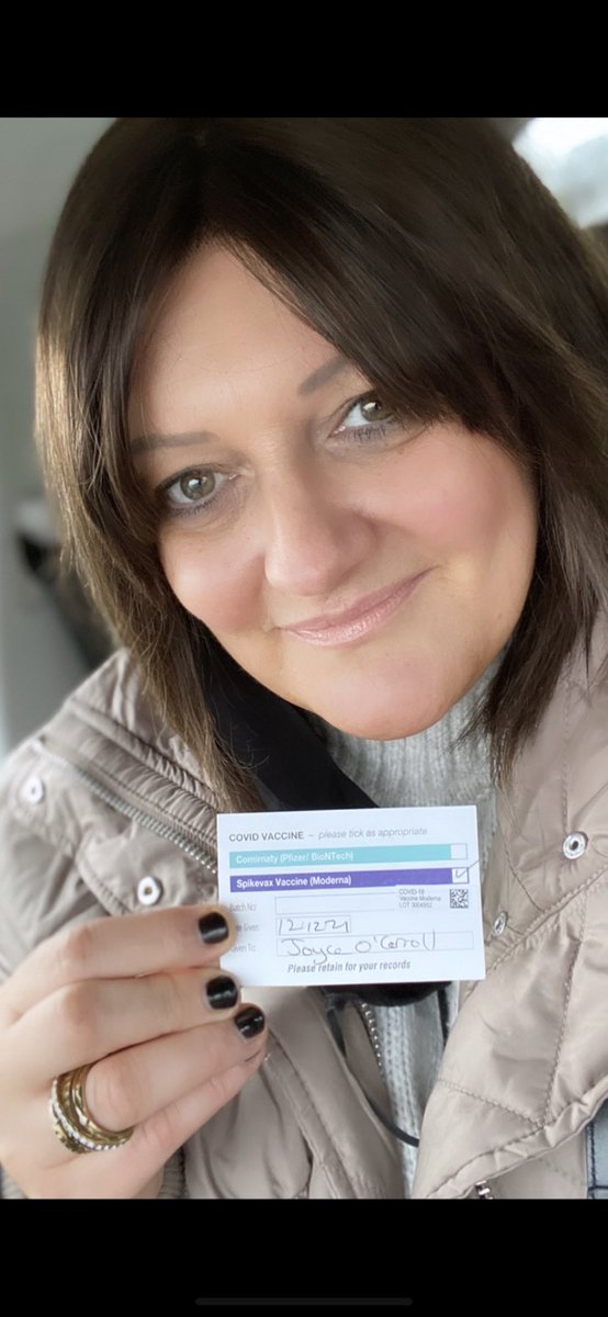 joyceocarroll's tweet image. Delighted to get my Covid booster today working with the most vulnerable in our committe and looking after my elderly parents.

Great team effort form the nurses and staff @ArenaWit .
@HSELive 💉

Better days are coming Joyce 

#COVIDBooster #ForUsAll