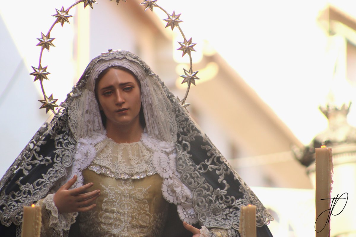 Solemne Traslado de María Santísima del Amor al Colegio Divino Maestro. <a href="/DivinoMaestro20/">Hdad. Divino Maestro</a>