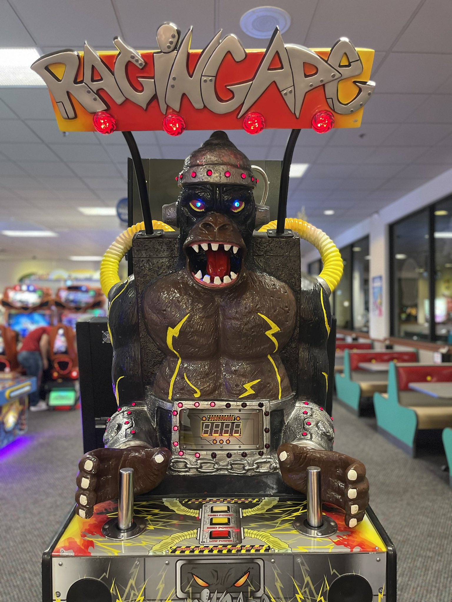 idkwutimdoing on Twitter: "Buying with when AMC blows. #APESNOTLEAVING #AMC  #ApesTogetherStrong #ragingape https://t.co/zh5NrLZGYo" / Twitter
