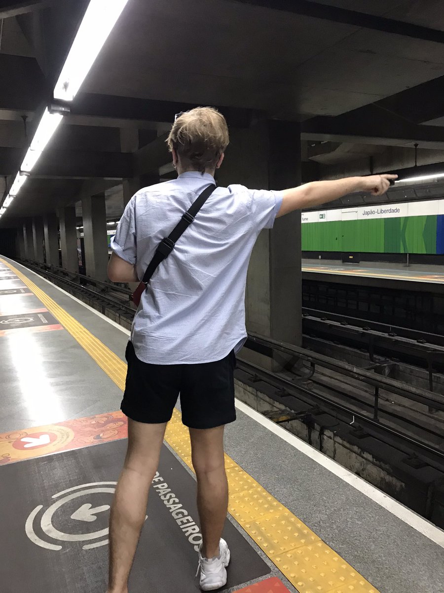 leoblivion's tweet image. primeira vez em sao paulo