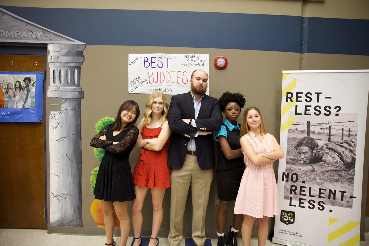 SGCSoccer1's tweet photo. Had our banquet today to honor our team and seniors. Definitely going to miss these seniors! They are all 4 hard working, funny, loving, goody, dedicated players. Not sure it’s possible to replace these 4! @BrynleeButler @Tetteybea_ @averyluckey #LadyHornetSeniors #ForeverAHornet https://t.co/gfUL1zc7NX