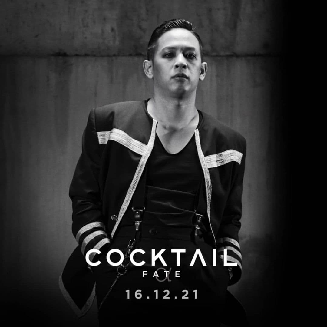 Pak_40193's tweet photo. 🖤🖤🖤🖤
#ohmcocktail #chawcocktail #parkcocktail #philipcocktail
#cheerscocktail https://t.co/AD2Gg93D6n