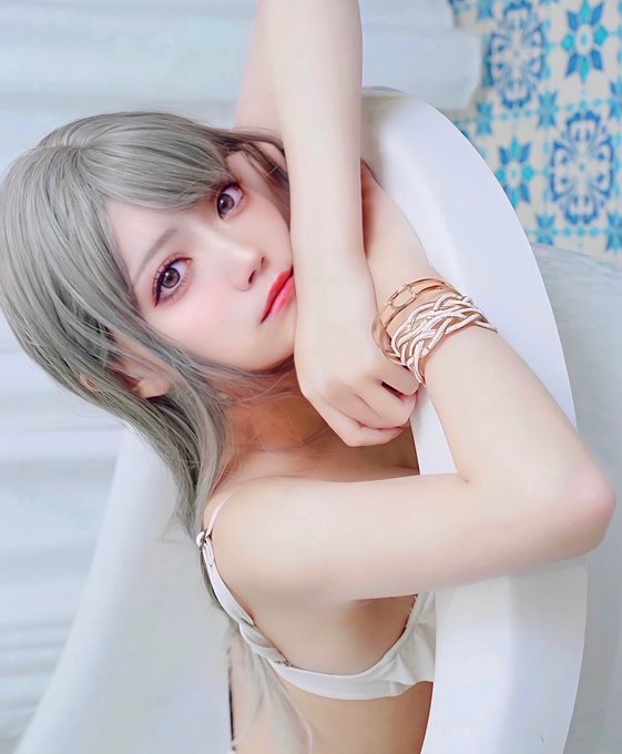 Twitterのコスプレ画像13