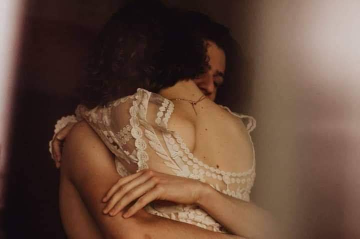 "في الثالث عشر من ديسمبر أحبك بكامل روحي"❤