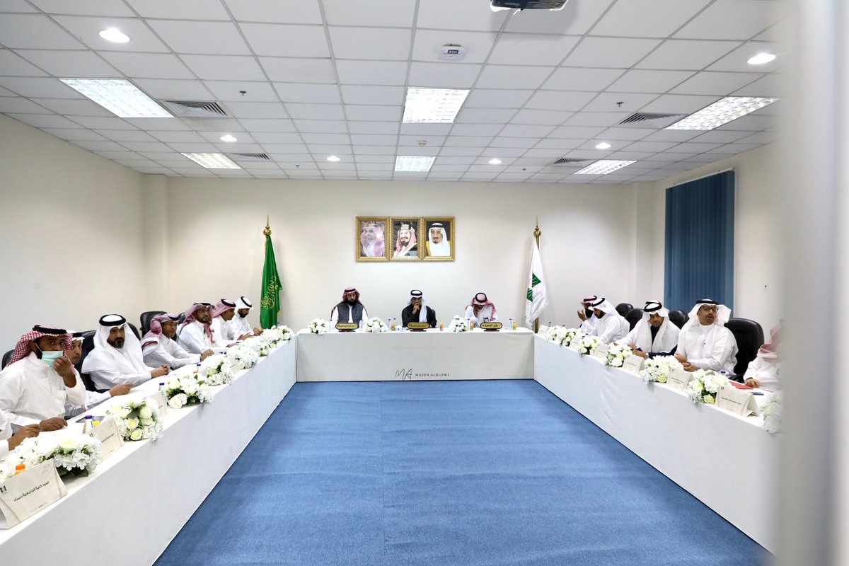 صور من جانب زيارة رئيس جامعة تبوك
معالي أ.د. عبدالله بن مفرح الذيابي و عمداء الكليات والجامعة بالكلية الجامعية بمحافظة الوجه <a href="/U_Tabuk/">جامعة تبوك</a> <a href="/albalawi1971m/">أ.د.عايد بن علي البلوي</a>