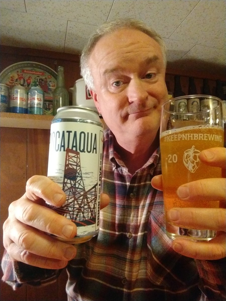 jeffjjlyons's tweet photo. Here I am drinking Earth Eagle Piscatawa Lager from NH. Good and typical for the style. #beer #nhbeer #nebeer #lager #craftbeer https://t.co/eWllVlsbn9
