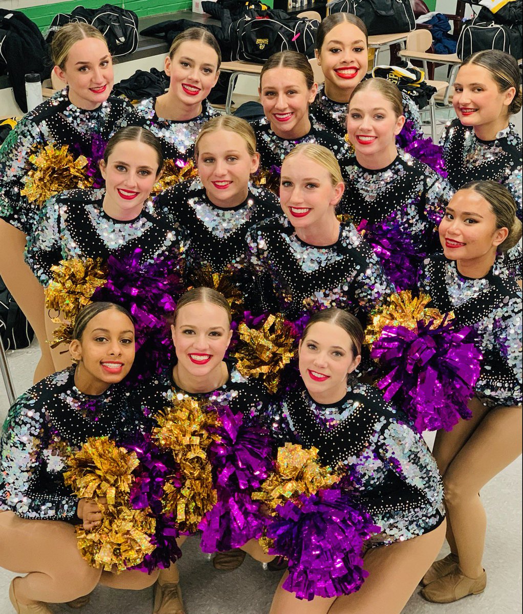 HinsdaleSouthAD's tweet photo. Danceline @ Evergreen Park Invite
Varsity - 1st Place Pom, 2nd Place Jazz
JV - 1st Place https://t.co/pTsTwpNPak