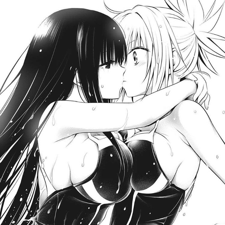 今週のあやトラはすごいぞ。暫定ラスボスがTS主人公に百合キスかました直後に、ヒロインがガッツリ舌入れるべろちゅーぶちかまして暫定ラスボスが完敗に終わるとかいう矢吹神の漫画ぐらいじゃないとお目にかかれないすごい展開だった 