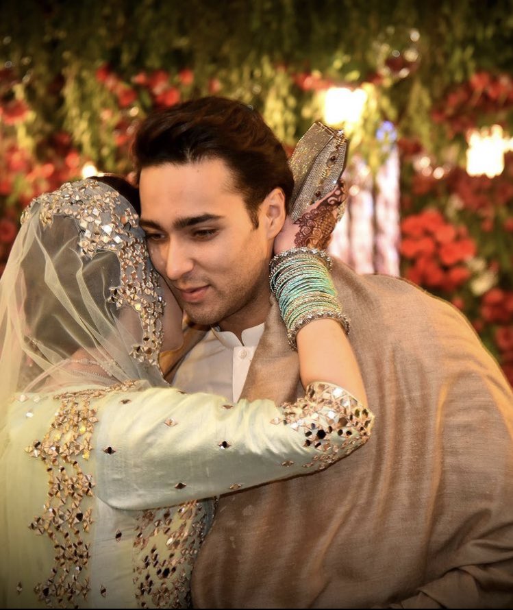 kimch_mama's tweet photo. #کوئی_جل_گیا
#کسی_نے_دعا_دی🤲
#جلنے والے اور #بدخواہ اس ٹویٹ کو دیکھنے سے پرہیز کریں، باقی #PMLNFamily اپنی دعاؤں میں انھیں یاد رکھیں❤️
#Junaidkishadi https://t.co/inVwSyzRwd