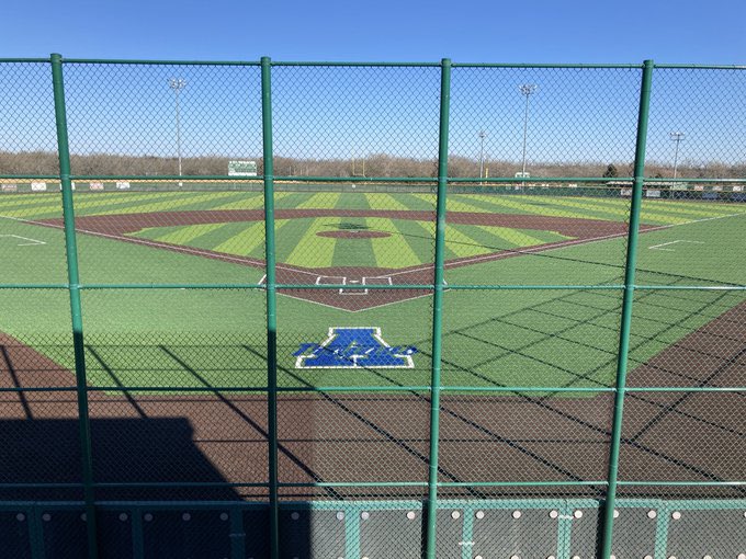 HS Baseball Fields Of America! tweet media